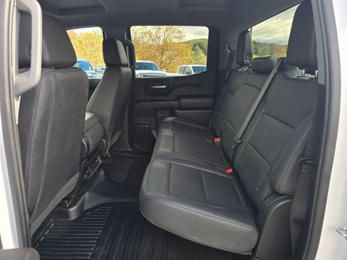 Certified 2024 GMC Sierra 1500 Pro w/ Pro Value Package image 10