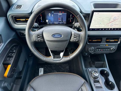 New 2025 Ford Maverick Tremor image 18