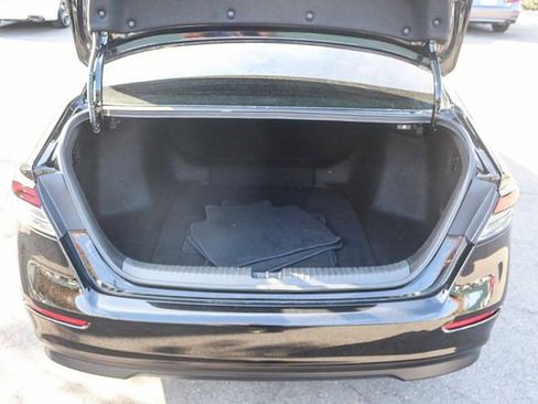 Used 2024 Honda Accord LX image 37