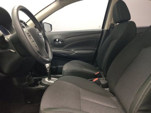 Used 2019 Nissan Versa SV w/ SV Special Edition Package FWD image 17
