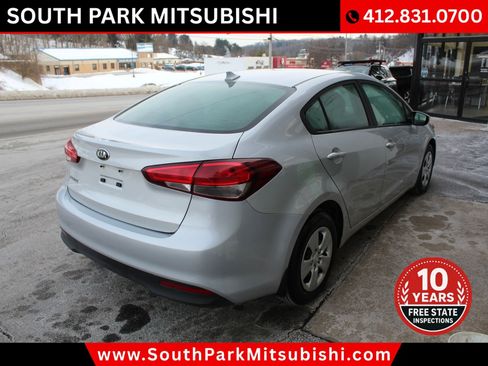 Used 2018 Kia Forte LX image 9