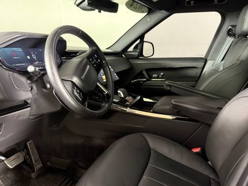 Used 2024 Land Rover Range Rover Sport Dynamic SE AWD/4WD image 17