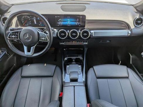 Used 2023 Mercedes-Benz GLB 250 image 16