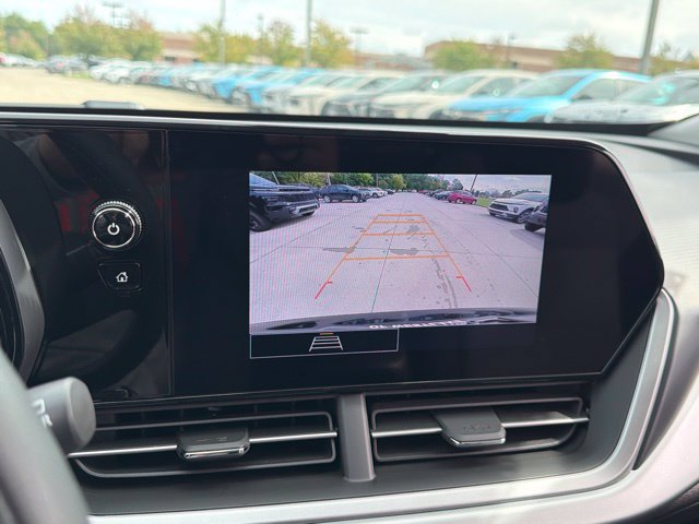 New 2026 Chevrolet Trax LS w/ LS Convenience Package FWD image 20