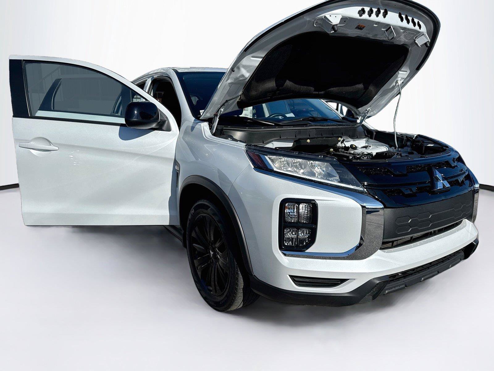 Used 2025 Mitsubishi Outlander Sport AWD image 34