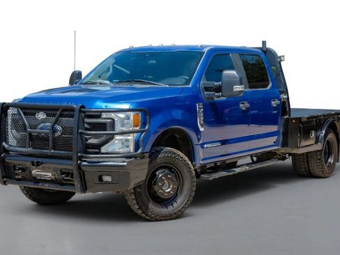 Used 2022 Ford F350 XL w/ Power Equipment Group AWD/4WD image 4