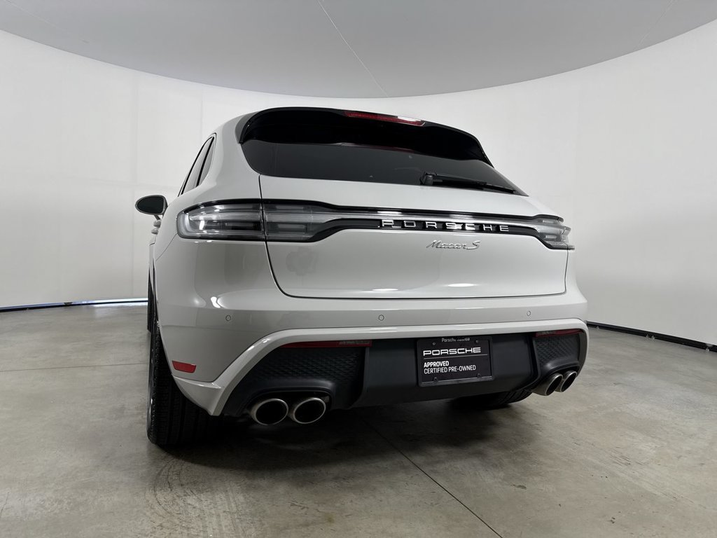 Certified 2025 Porsche Macan S AWD/4WD image 19