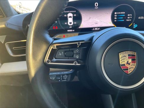 Used 2020 Porsche Taycan Turbo image 17