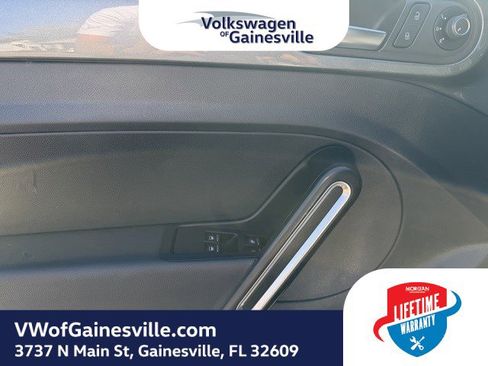 Used 2019 Volkswagen Beetle 2.0T S image 14