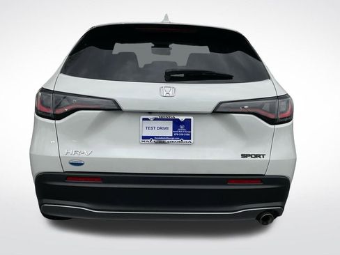 Certified 2024 Honda HR-V Sport image 5
