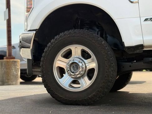Used 2019 Ford F250 XLT AWD/4WD image 37