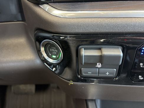 New 2026 GMC Sierra 1500 SLT AWD/4WD image 25