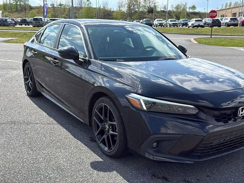 Used 2023 Honda Civic Sport Touring image 1