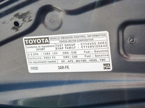 Used 2012 Toyota Camry XLE w/ Leather Pkg image 32