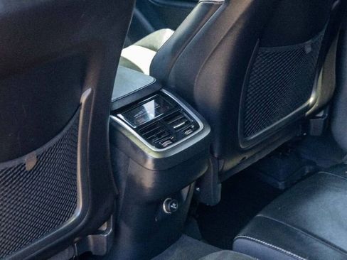 Used 2019 Volvo XC90 T5 R-Design w/ Advanced Package image 24