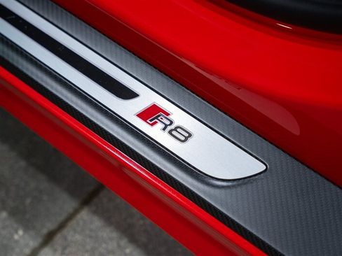Used 2017 Audi R8 V10 plus AWD/4WD image 26