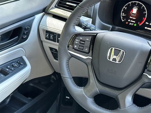 New 2026 Honda Odyssey EX-L image 23