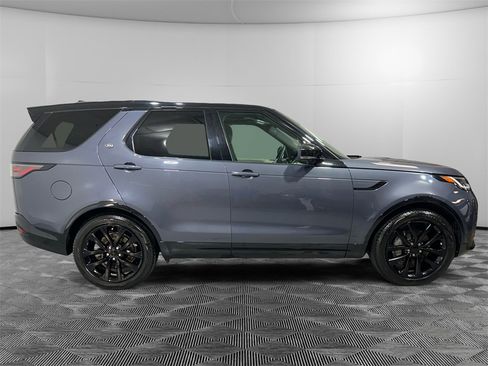 Used 2024 Land Rover Discovery Dynamic SE image 6