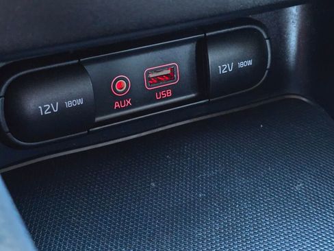 Used 2019 Kia Forte LXS FWD image 33