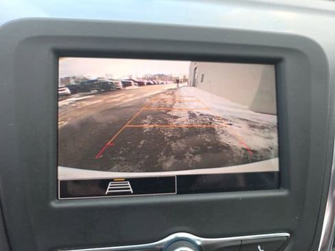 Used 2024 Chevrolet Equinox LS AWD/4WD image 30