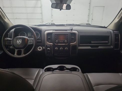 Used 2019 RAM 1500 Express image 11