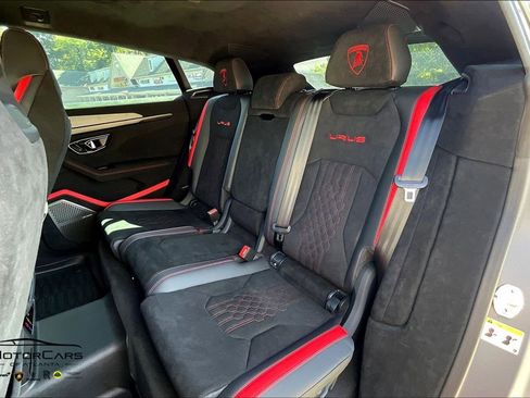 Used 2024 Lamborghini Urus Performante image 26