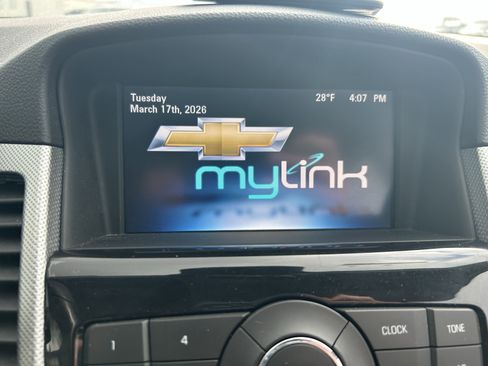 Used 2015 Chevrolet Cruze LTZ w/ Sun, Sound and Sport Package image 12