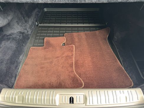 Used 2017 Rolls-Royce Wraith RWD image 64