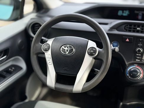 Used 2014 Toyota Prius C Three image 11