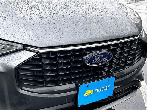 Used 2023 Ford Escape Active AWD/4WD image 31