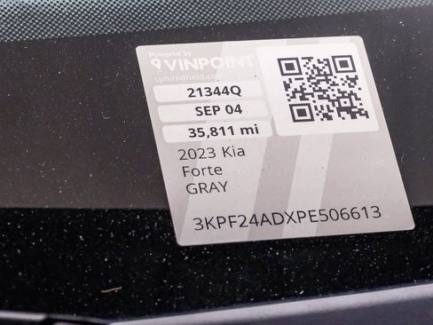 Used 2023 Kia Forte LXS image 29