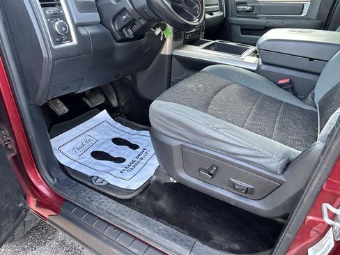 Used 2014 RAM 2500 SLT w/ Luxury Group AWD/4WD image 11