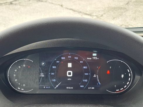 Used 2025 RAM ProMaster 2500 w/ U-Haul Equipment Group FWD image 12