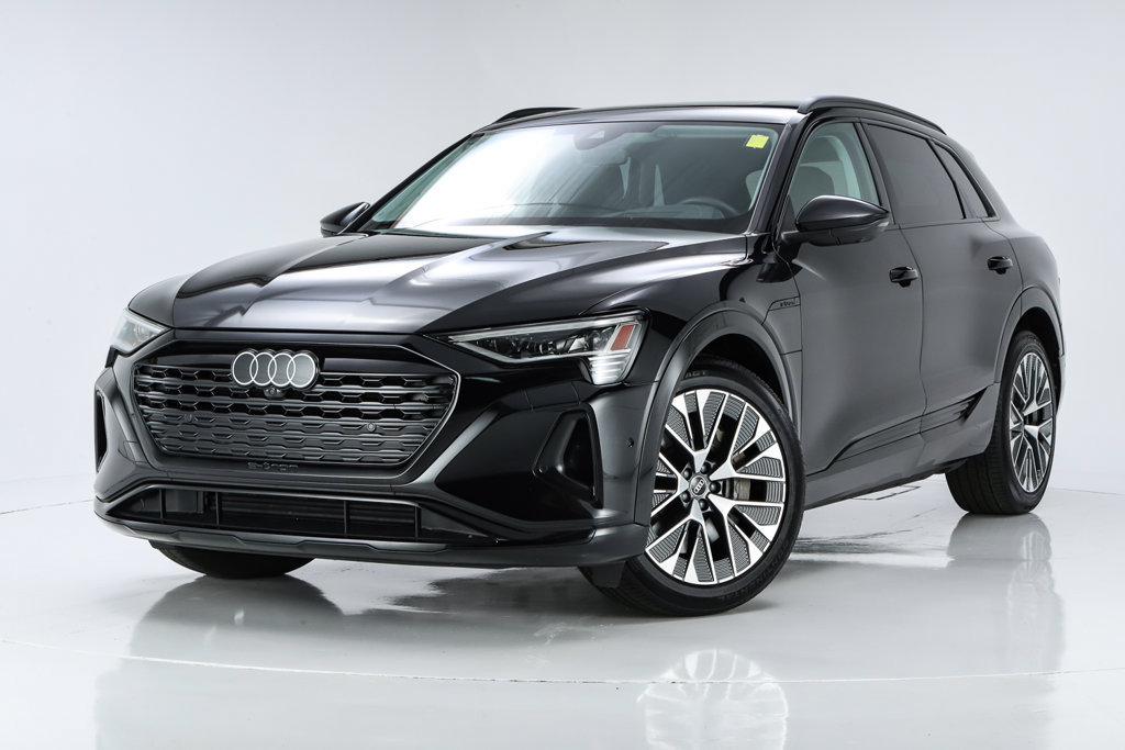 Used 2024 Audi Q8 e-tron Prestige w/ Prestige Package AWD/4WD image 47
