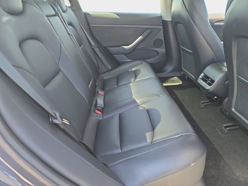 Used 2023 Tesla Model 3 Standard Range RWD image 13