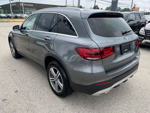 Used 2021 Mercedes-Benz GLC 300 4MATIC w/ Premium Package image 3