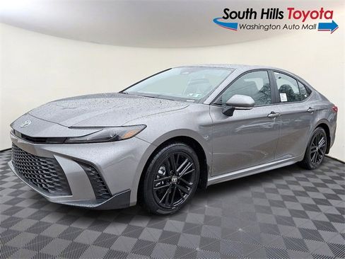 New 2026 Toyota Camry SE image 3