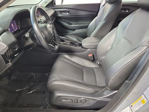 Used 2025 Honda Accord EX-L image 19