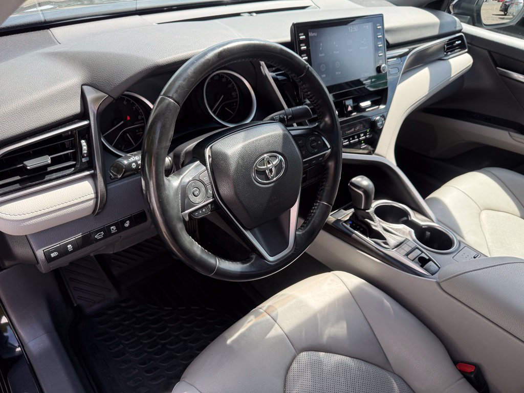 Used 2021 Toyota Camry XLE AWD/4WD image 11