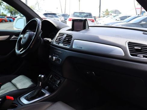 Used 2018 Audi Q3 2.0T Premium w/ Convenience Package AWD/4WD image 36