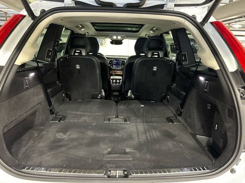 Used 2023 Volvo XC90 B6 Plus w/ Protection Package Premier AWD/4WD image 28