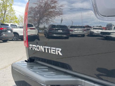 Used 2020 Nissan Frontier S w/ S Utility Package image 14
