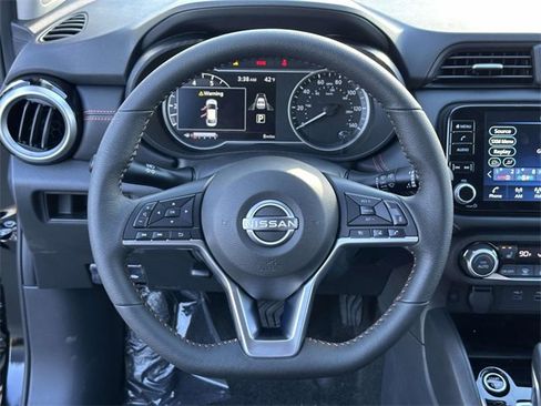 New 2025 Nissan Versa SR w/ Trunk Package image 18