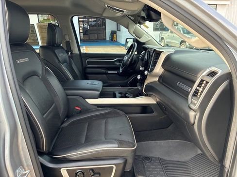 Used 2022 RAM 1500 Laramie image 29