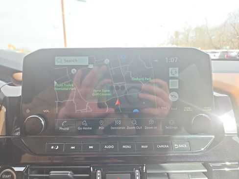 Used 2022 Nissan Pathfinder Platinum w/ Cargo Package image 28