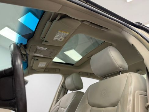 Used 2008 Cadillac DTS w/ Sun And Sound Package FWD image 40