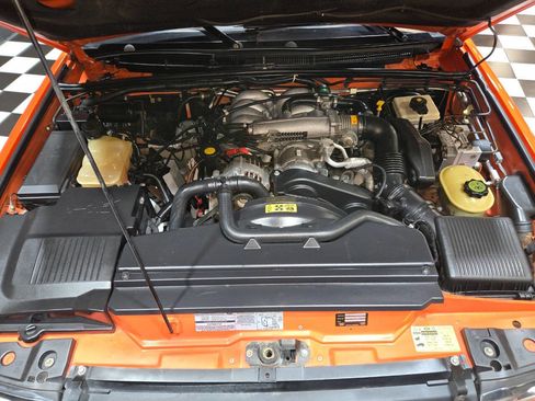 Used 2004 Land Rover Discovery S image 11