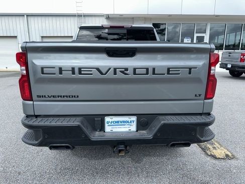 Used 2024 Chevrolet Silverado 1500 LT Trail Boss w/ Convenience Package II AWD/4WD image 4