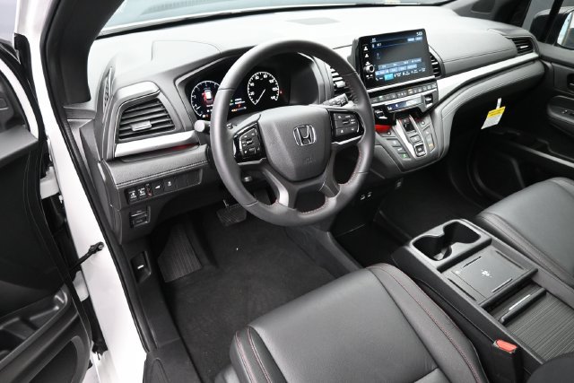 Certified 2026 Honda Odyssey Sport-L image 16
