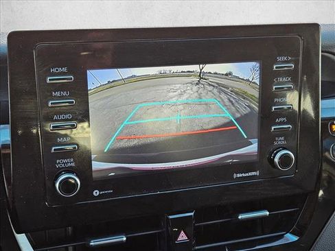 Used 2022 Toyota Camry SE image 14